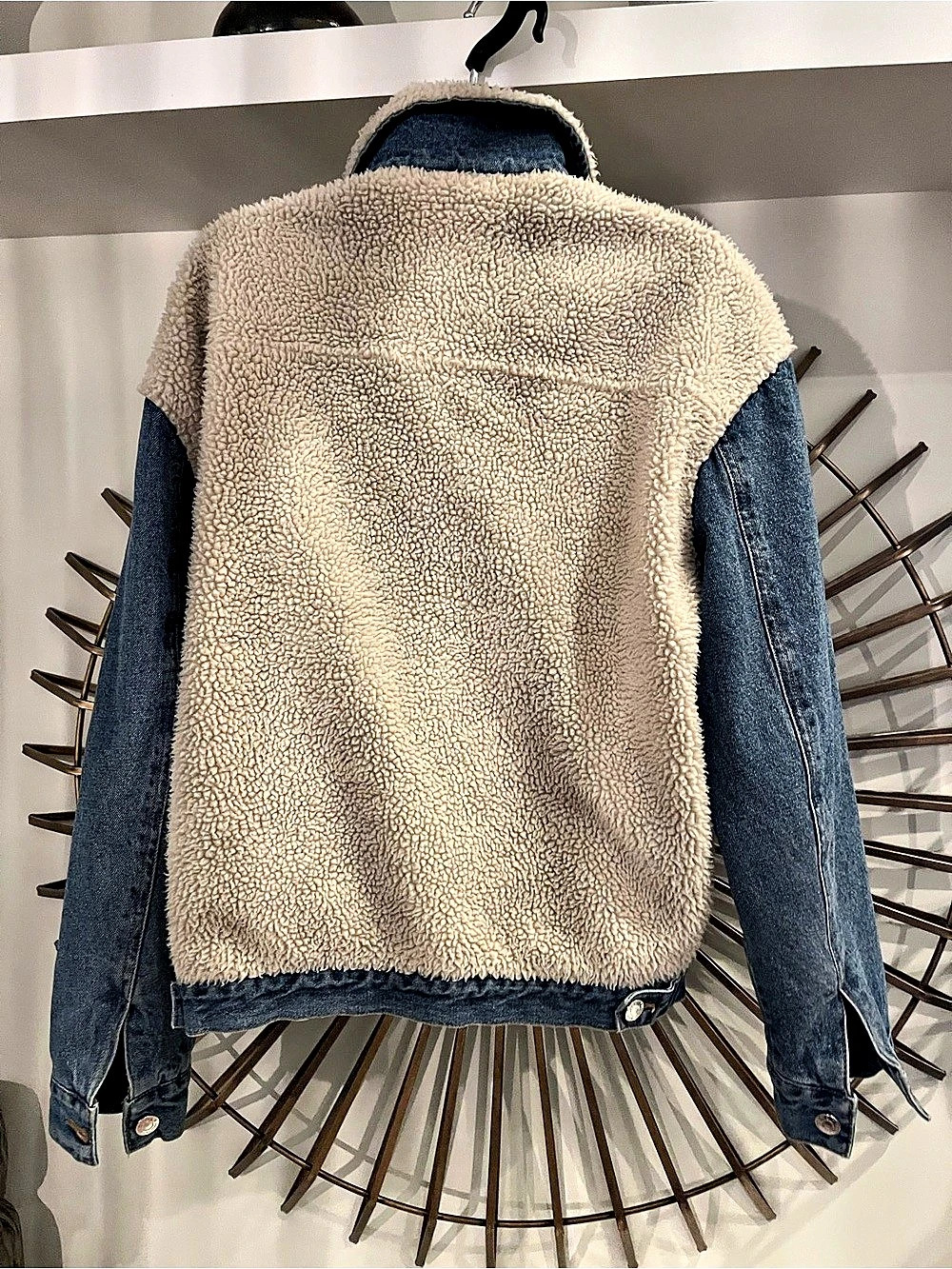 Only Sherpa Lined Denim Jacket Size 38 - Picture 3 of 5